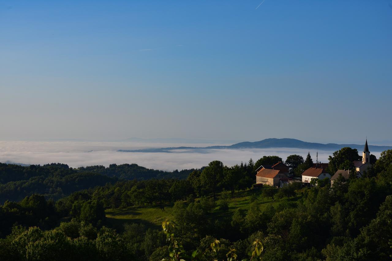 Guest House Lagotto'S Peak Radatovici Exteriér fotografie
